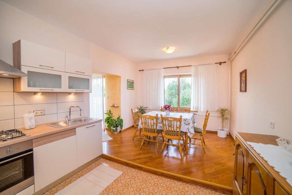 Apartment Anica Palit المظهر الخارجي الصورة