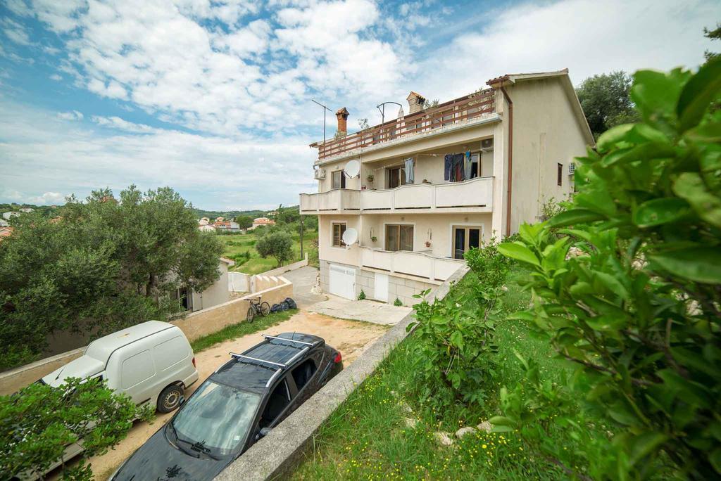 Apartment Anica Palit المظهر الخارجي الصورة
